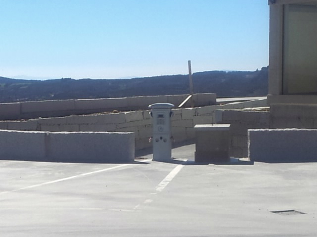 ÁREA EN E. S. REPSOL DE O VIAXEIRO