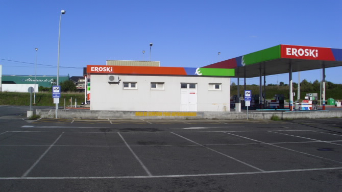 ÁREA DE EROSKI-RIBADEO