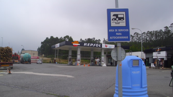 ÁREA  E. S. REPSOL CERVO