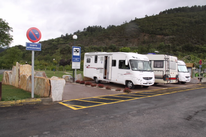 ÁREA DE RIBAS DE SIL - PENA DA MULA