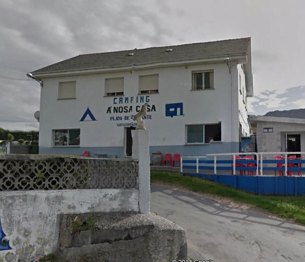 ÁREA DE SERVIZO EN CAMPING A NOSA CASA