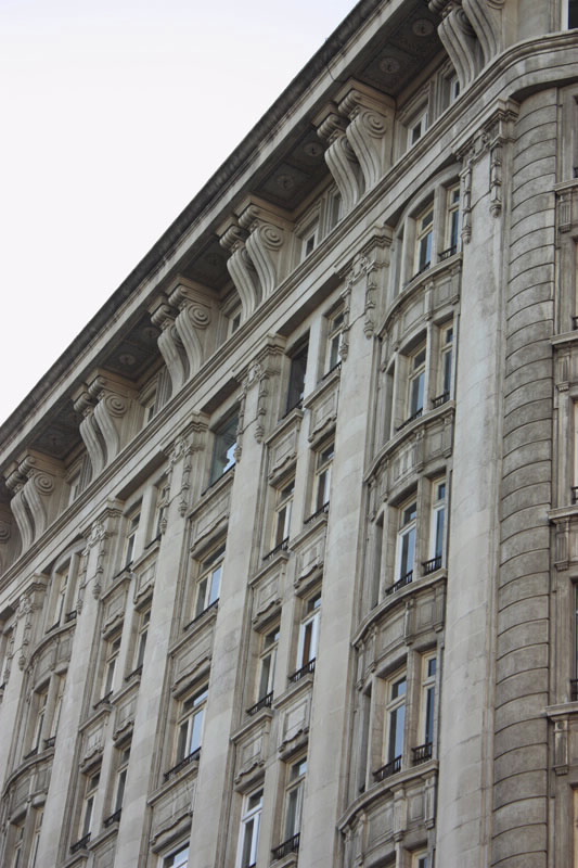 EDIFICIO DO BANCO PASTOR
