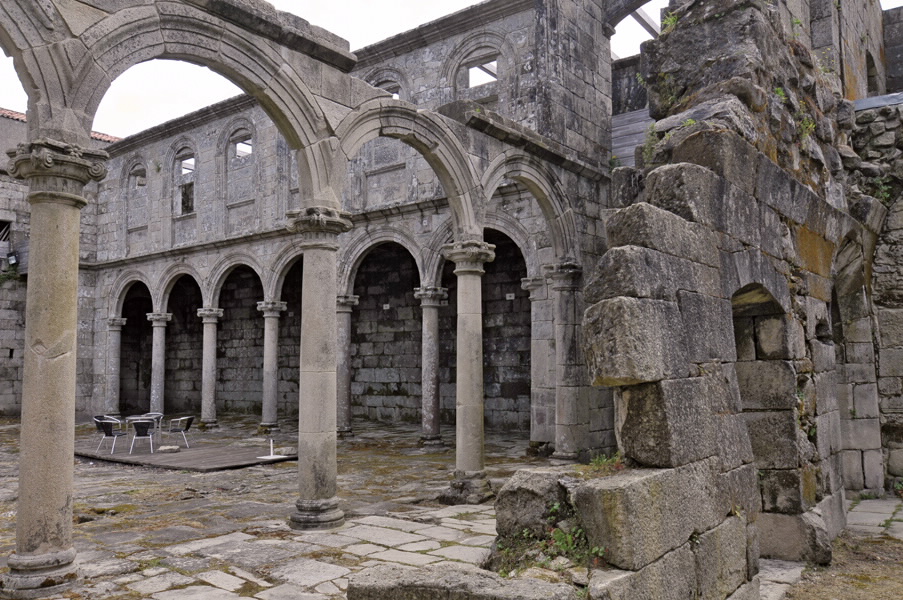 MONASTERIO SANTA MARÍA DE MELÓN EN MELÓN OURENSE - GALICIA