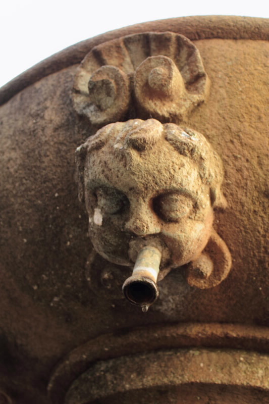 FONTE DA PRAZA DE FONSECA