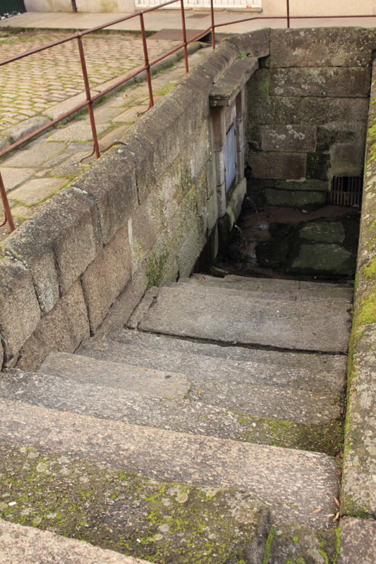 FONTE DA PRAZA DO MATADOIRO