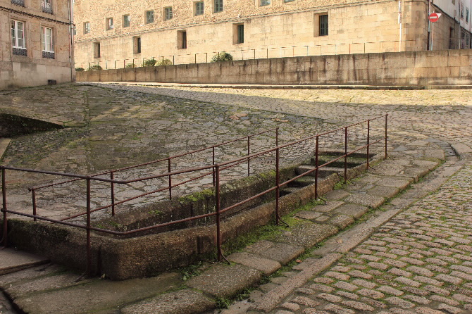 FONTE DA PRAZA DO MATADOIRO