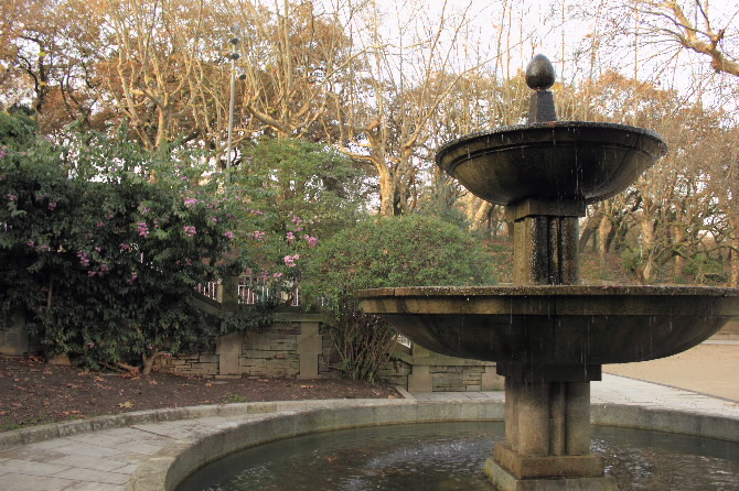 FONTE NO PASEO CENTRAL DA ALAMEDA