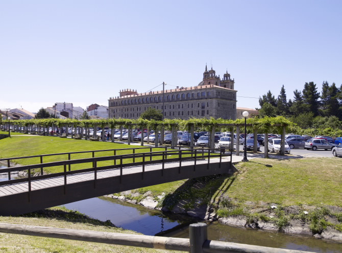 COLEXIO DE NOSA SEÑORA ANTIGA