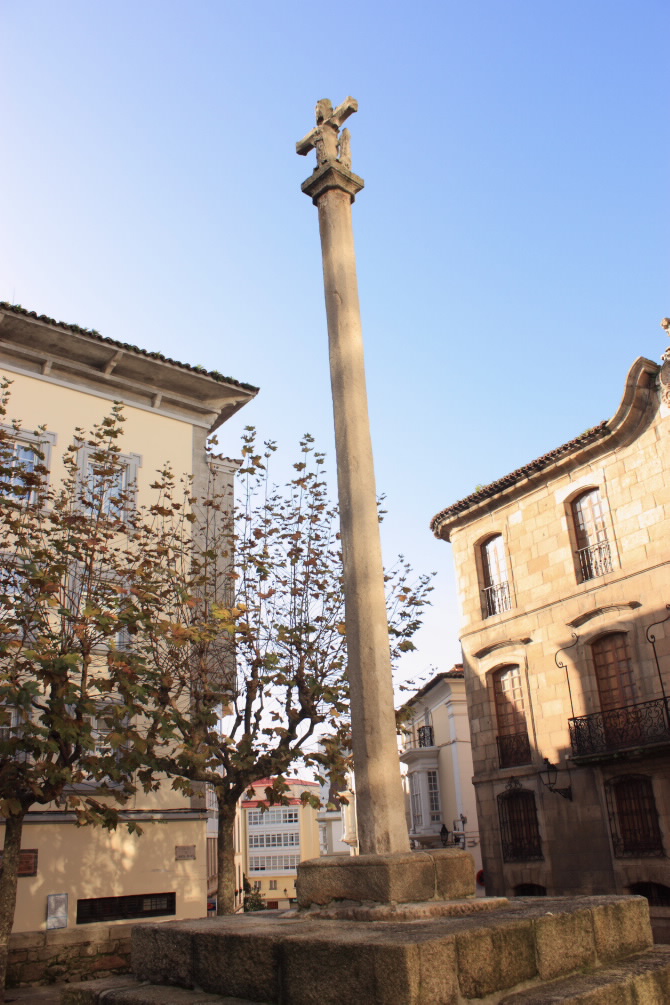 CRUCEIRO DA COLEXIATA