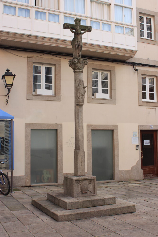 CRUCEIRO DA IGREXA DE SAN NICOLÁS