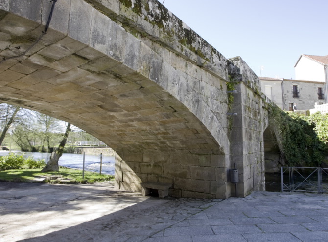 PONTE NOVA DE BAÑOS DE MOLGAS