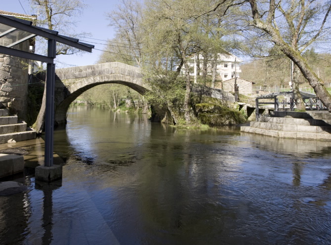 PONTE ROMANA DE BAÑOS DE MOLGAS OU A PONTE VELLA DE MOLGAS