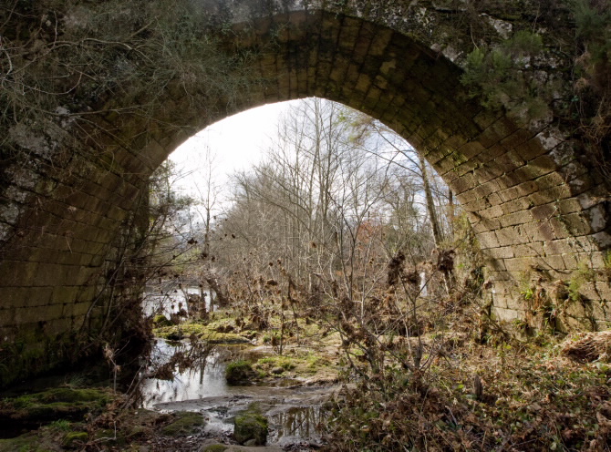PONTE DE PEDRE