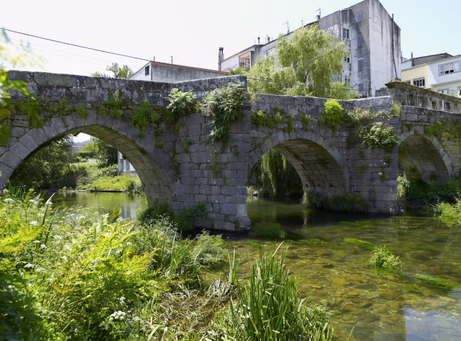 PONTE DE TRABA
