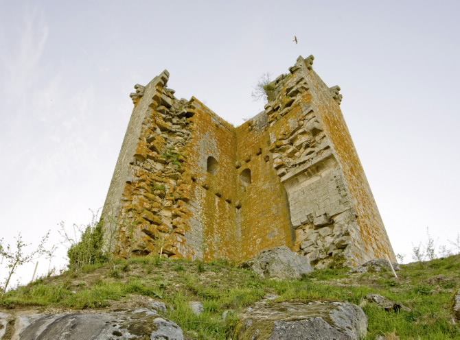 TORRE DE SANDIÁS