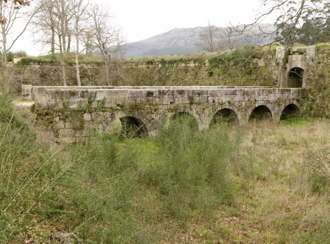 CASTELO MILITAR DE GOIÁN