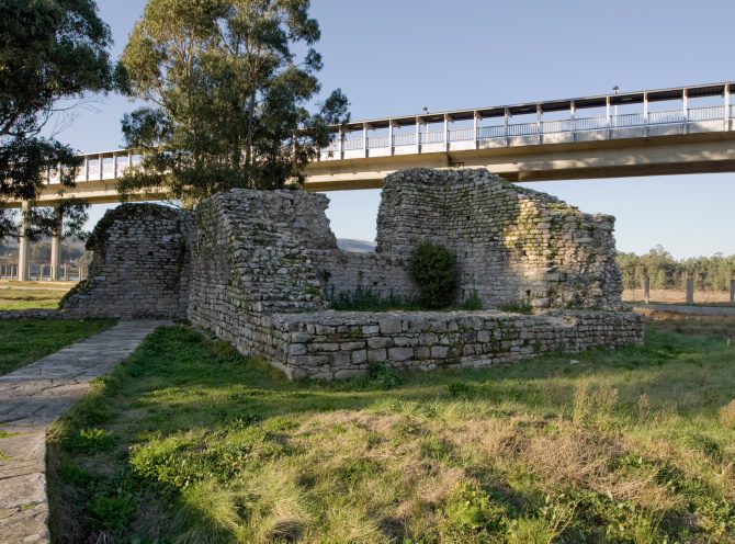 TORRES DE OESTE