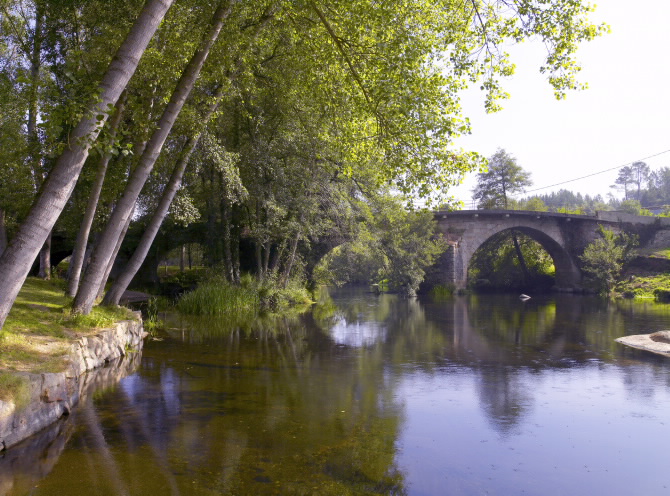 PONTE DE NEIRA