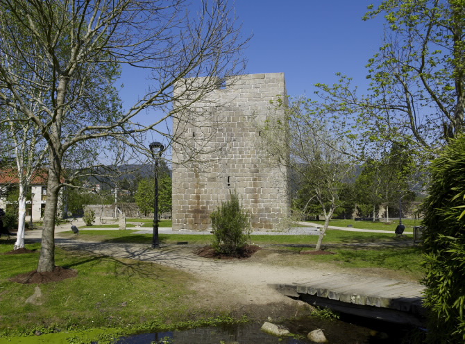 TORRE DE CELAS