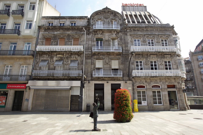 CASA BERNARDO RODRÍGUEZ LÓPEZ