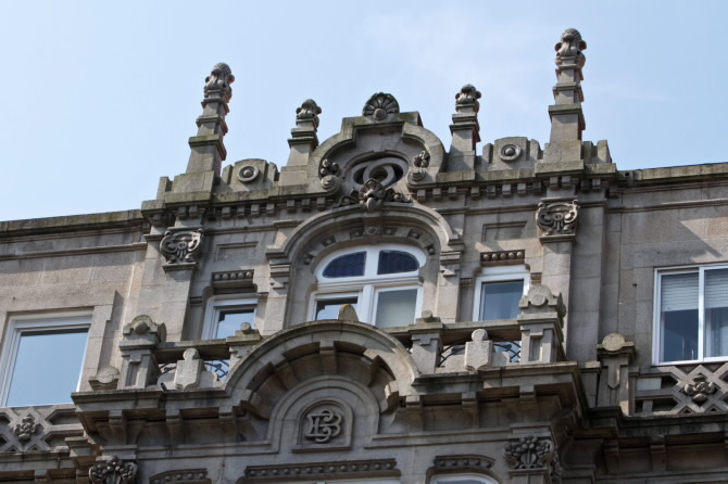 CASA DE BENIGNO Y CAMILO FERNÁNDEZ