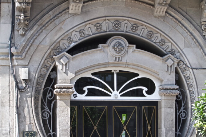 CASA DE BENIGNO Y CAMILO FERNÁNDEZ