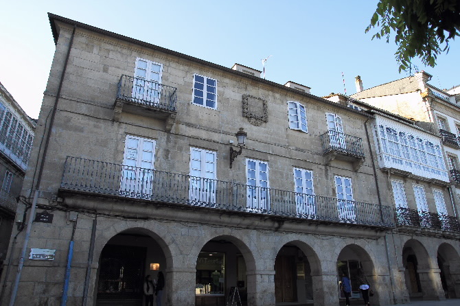 CASA DE PEDRO FERNÁNDEZ PIMENTEL, PRAZA MAIOR