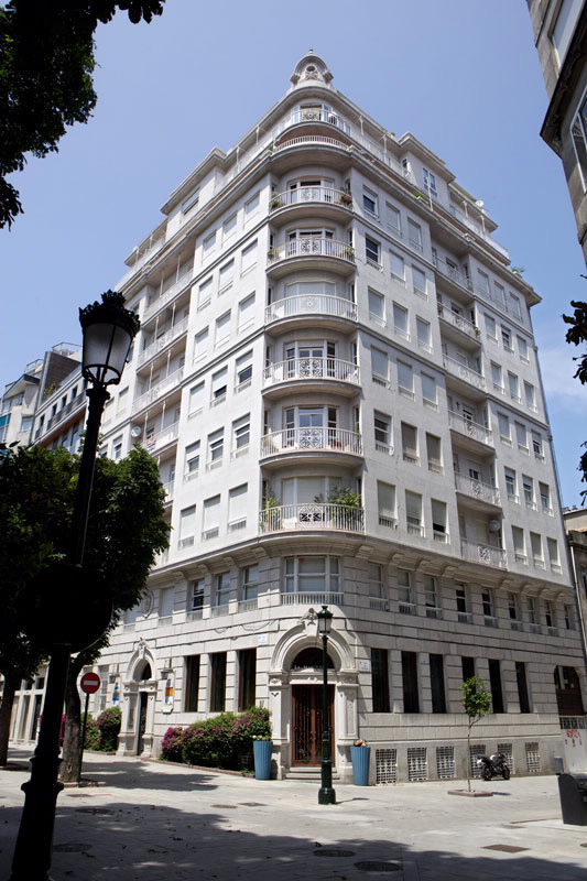 CASAS PARA JOAQUÍN PÉREZ BOULLOSA