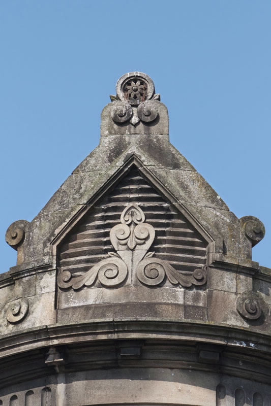 EDIFICIO NÚÑEZ BERDIALES