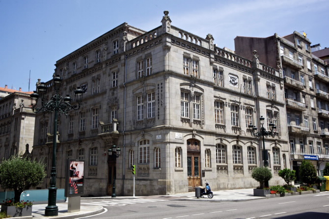 EDIFICIO DA ESCOLA DE ARTES E OFICIOS DE VIGO