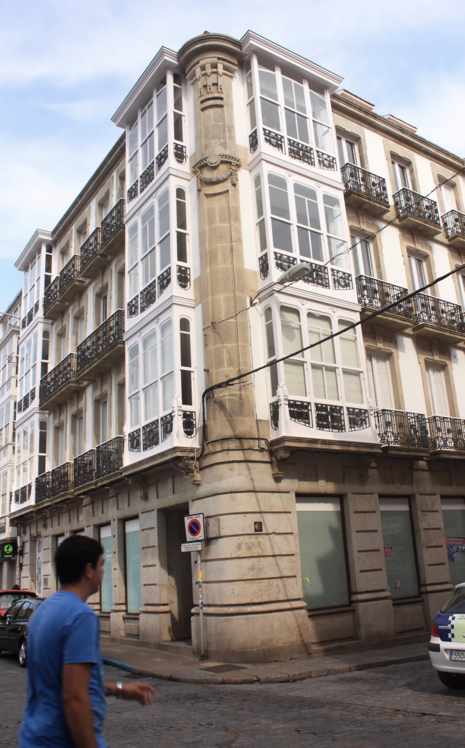 EDIFICIO HOTEL IDEAL ROOM