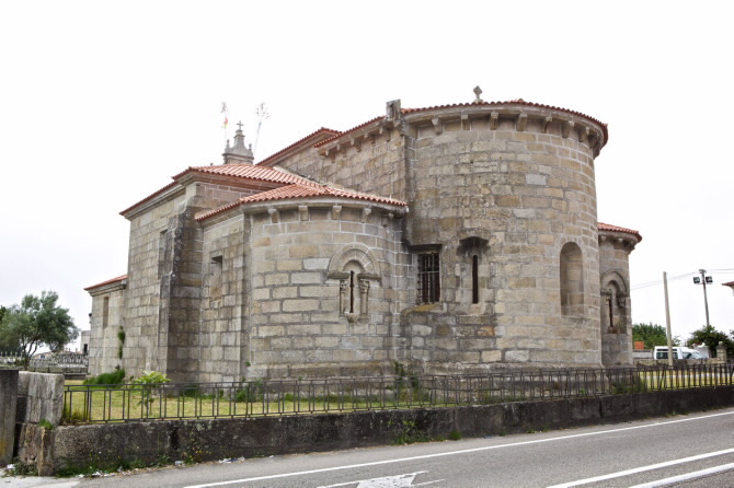 IGREXA DE SAN SALVADOR DE CORUXO