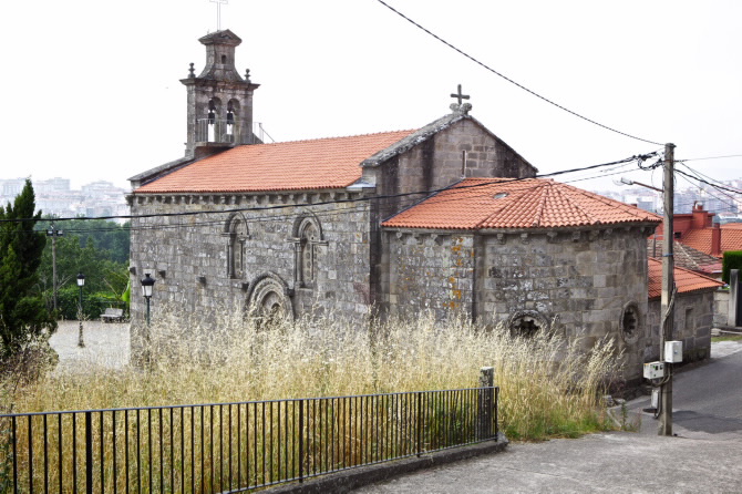 IGREXA DE SANTA MARÍA DE CASTRELOS