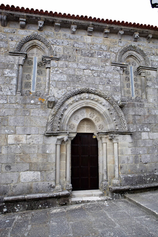IGREXA DE SANTA MARÍA DE CASTRELOS