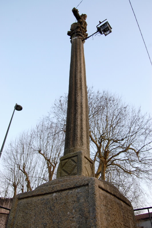 CRUCEIRO DE ÁNIMAS DE TORROSO