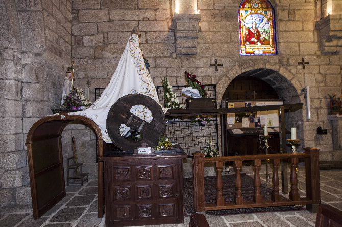 IGREXA MONACAL DE SANTA MARÍA DA FRANQUEIRA