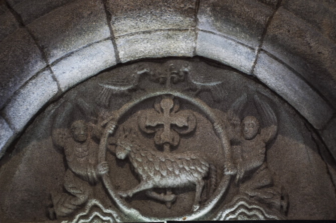 IGREXA MONACAL DE SAN XULIÁN DE MORAIME