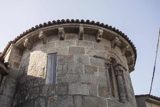 IGREXA MONACAL DE SAN MARTIÑO DE OZÓN