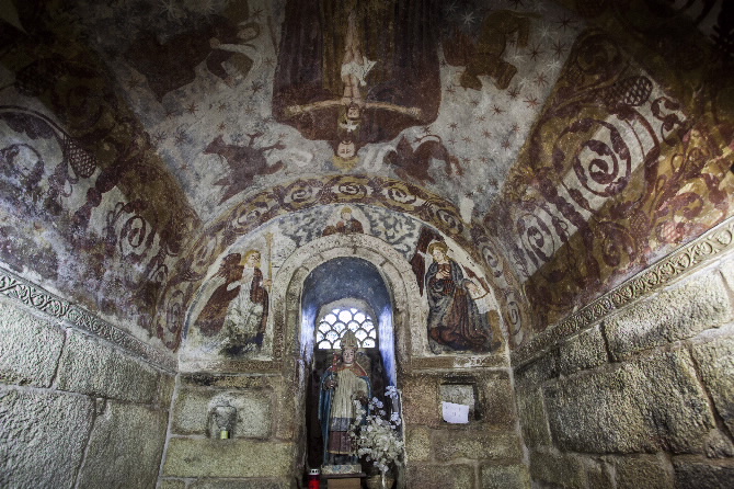 IGREXA MONACAL DE SANTA COMBA DE BANDE