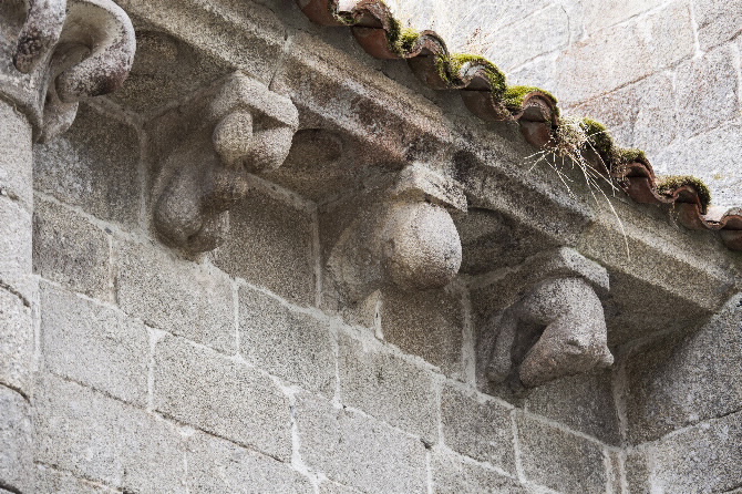 IGREXA MONACAL DE SAN MIGUEL DE EIRÉ