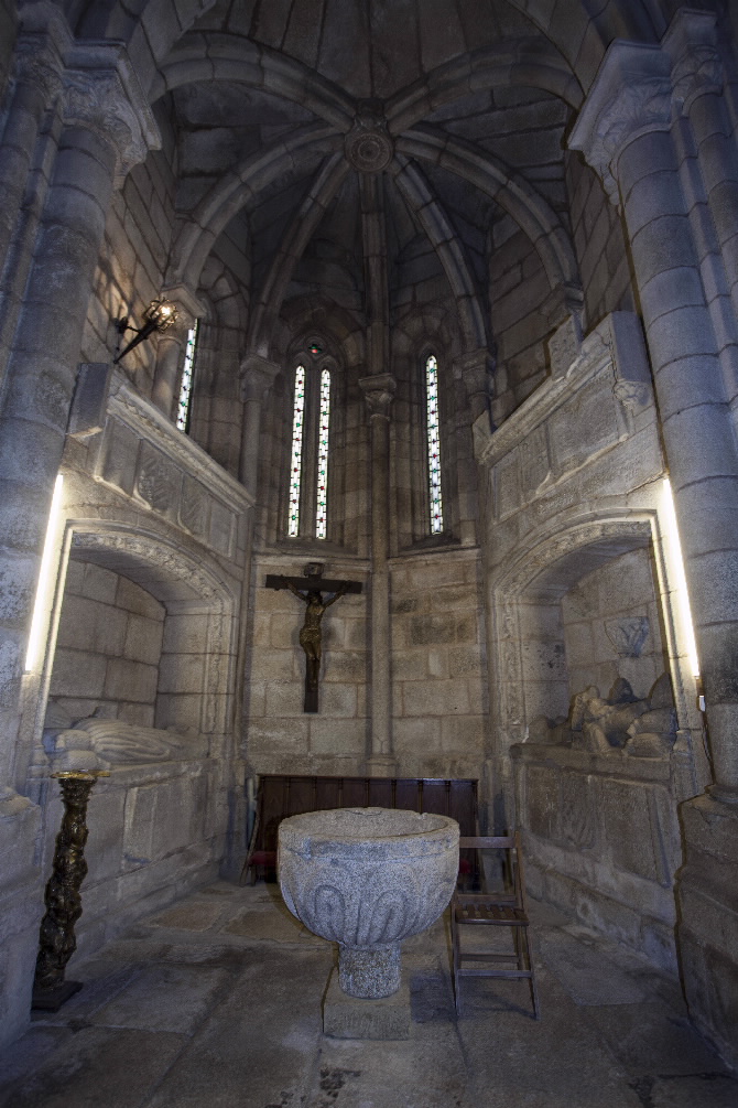 IGREXA E CONVENTO DE SAN DOMINGOS