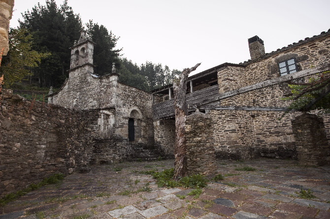 MOSTEIRO DE SAN FACUNDO DE RIBAS DE MIÑO