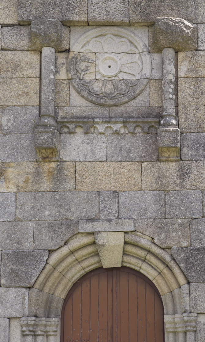 IGREXA PARROQUIAL DE SAN ESTEVO DE BENADE