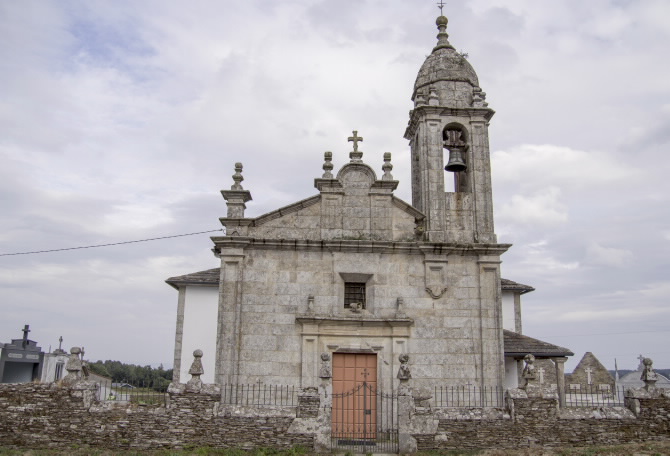 IGREXA PARROQUIAL DE SANTIAGO DE SAA