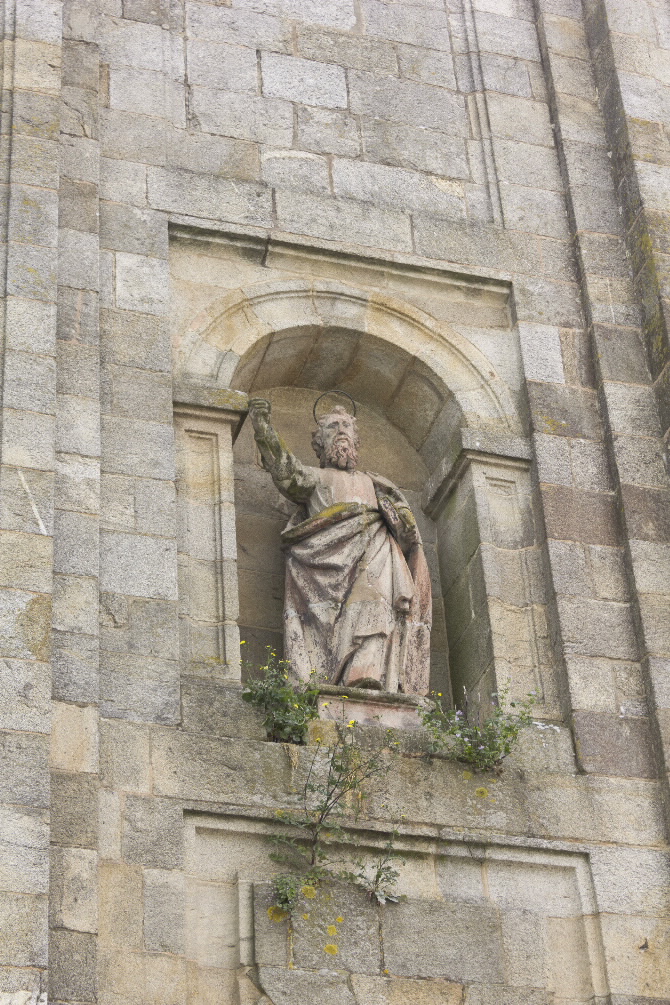 IGREXA DA COMPAÑÍA OU DA UNIVERSIDADE