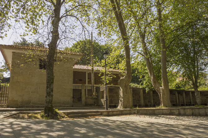 ALPENDRE DE SANTA MARÍA DE DARBO