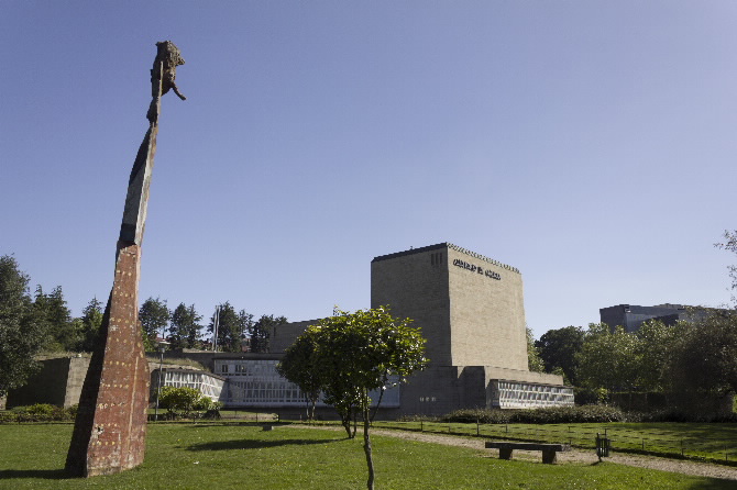 PARQUE DE LA MÚSICA EN COMPOSTELA