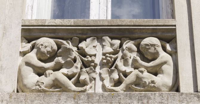 EDIFICIO RESIDENCIAL DE CASAS REAIS