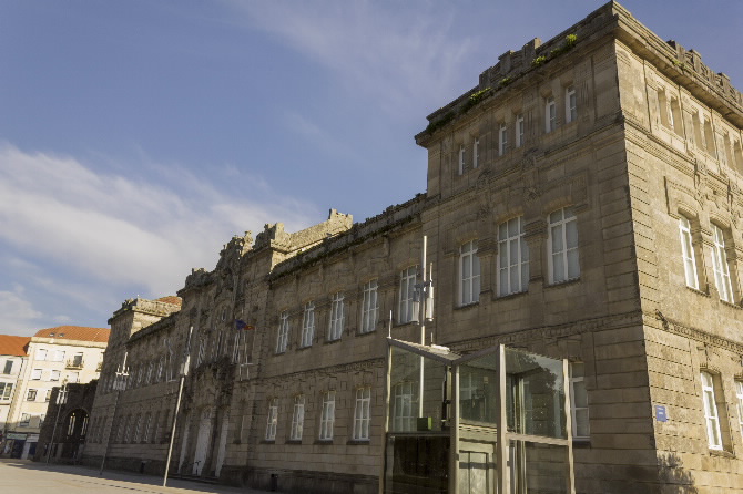 INSTITUTO VALLE-INCLAN