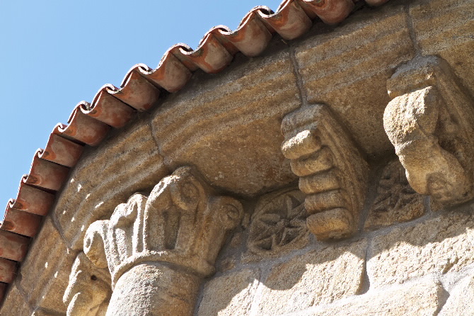 IGREXA DE SANTIAGO DE BEMBRIVE